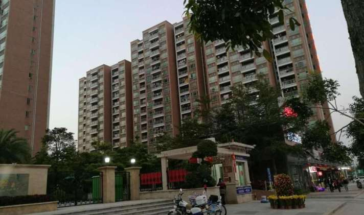 茶山美麗灣畔花園(三區(qū))光纖到戶通信設施工程施工承包項目案例